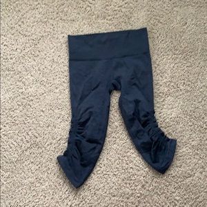 Lululemon cropped leggings